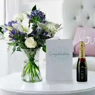 Bluebelle, Mini Moët, Vase & Congratulations Gift Card
