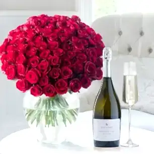 100 Luxury Red Roses & Prosecco
