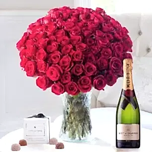 100 Luxury Red Roses, Moët & Chandon & 6 Mixed Truffles