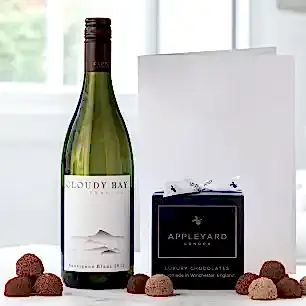 Cloudy Bay Sauvignon Blanc (75cl), 12 Handmade Chocolate Truffles & Occasion Card