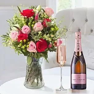 Rose Pearl & Moët Rosé