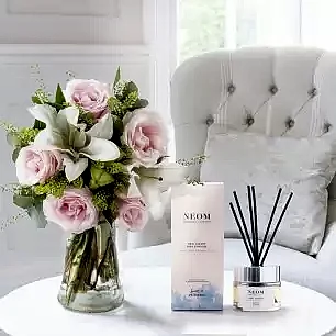 Simply Pink Rose & Lily & NEOM Reed Diffuser Gift Set
